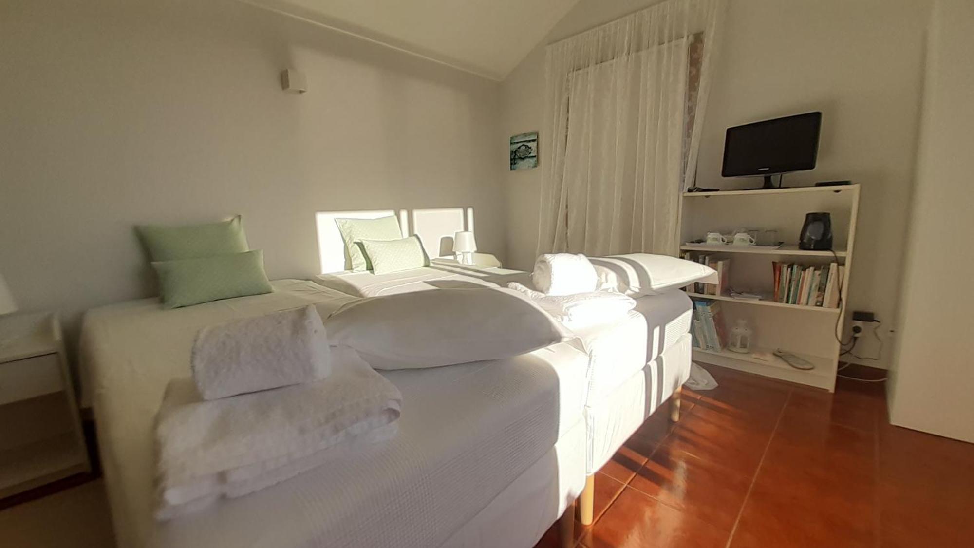 Sun & Sand Guesthouse Еспосенде Екстериор снимка